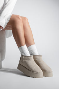 Kadın  İçi Kürklü Bot Tefis - Bej Süet