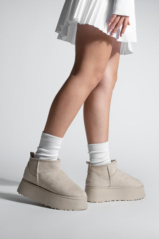 Kadın  İçi Kürklü Bot Tefis - Bej Süet