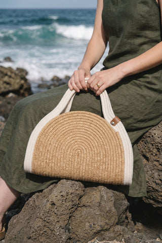Kadın El Örgüsü Fermuarsız Clutch & Portföy El Çantası Poger- Ekru Hasır