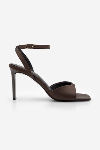 Kadın Küt Burun Topuklu Sandalet Vados - Kahve Saten