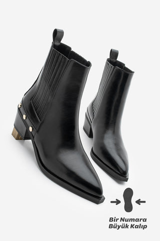Kadın Sivri Burun Topuklu Bot Alura - Siyah