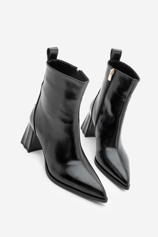 Kadın Sivri Burun Topuklu Bot Esvon - Siyah