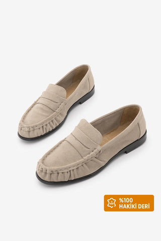Kadın Hakiki Deri Büzgülü Makosen Loafer Günlük Ayakkabı Velron - Bej Süet