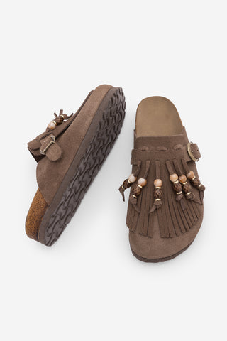 Kadın Hakiki Deri Eva Taban Boncuklu Püsküllü Sabo Günlük Terlik Serloz - Kahve Süet