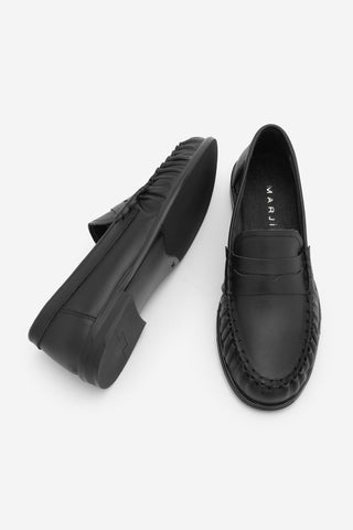 Kadın Hakiki Deri Büzgülü Makosen Loafer Günlük Ayakkabı Ervos - Siyah