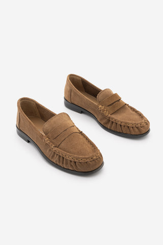 Kadın Hakiki Deri Büzgülü Makosen Loafer Günlük Ayakkabı Velron - Taba Süet