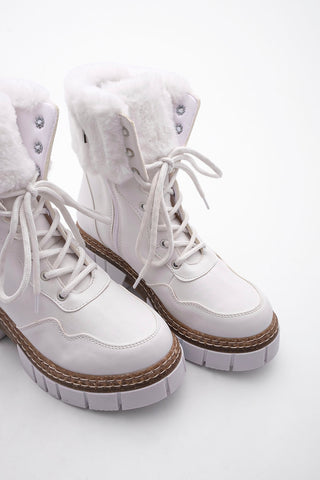 Kadın Postal Bot Kürklü Levan - Beyaz