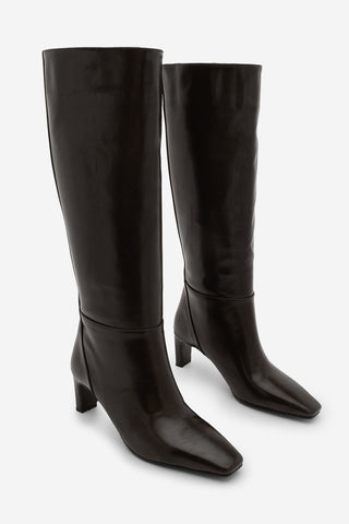 Kadın Küt Burun Topuklu Çizme Doreka - Kahve