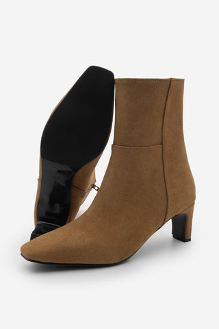 Kadın Küt Burun Topuklu Bot Sivet - Taba Süet