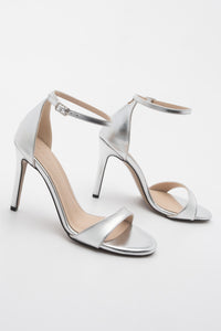 Kadın Bantlı İnce Topuklu Sandalet Torhen - Gümüş