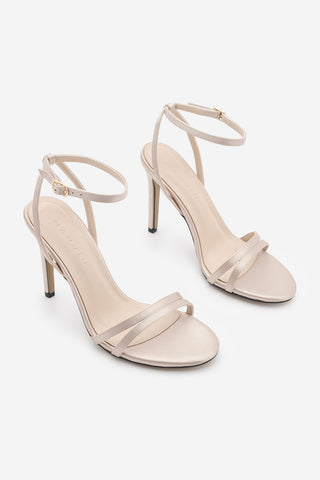 Kadın Bantlı İnce Klasik Topuklu Sandalet Moneza - Bej Saten