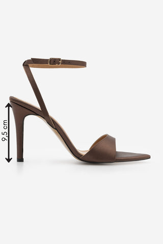Kadın Sivri Burun Bantlı İnce Topuklu Sandalet Lokes - Kahve Saten