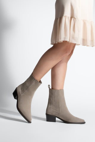 Kadın Sivri Burun Günlük Topuklu Bot Losya - Vizon Süet