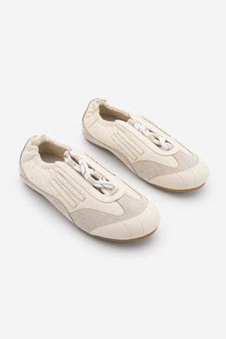Kadın Sneaker Bağcıklı Büzgü Detaylı Spor Ayakkabı Varemi - Bej Süet